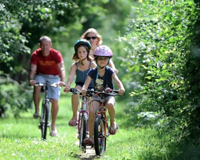  La Loire à Vélo au départ de l'Hôtel Le Royalty à Angers - 