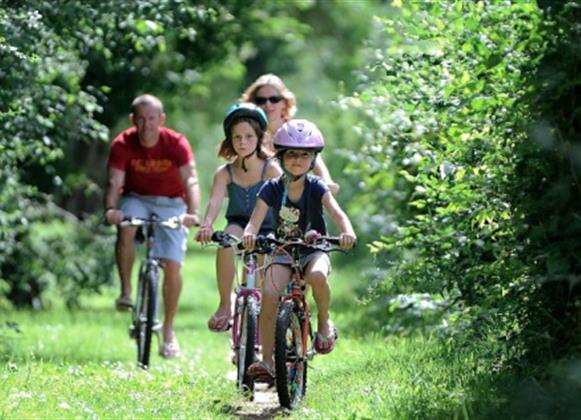  La Loire à Vélo au départ de l'Hôtel Le Royalty à Angers - 