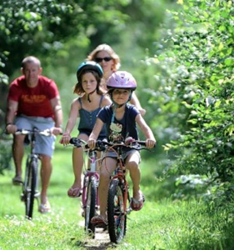  La Loire à Vélo au départ de l'Hôtel Le Royalty à Angers - 