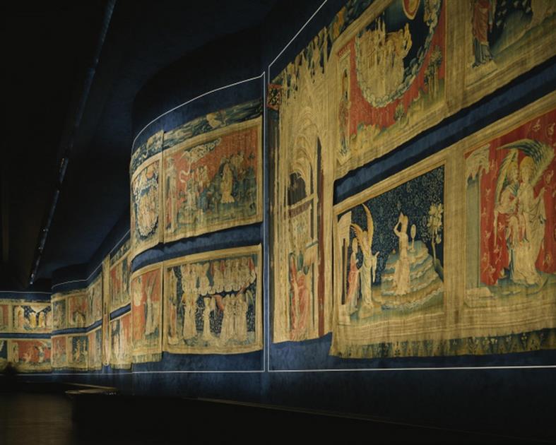 Tenture Apocalypse le royalty angers - 