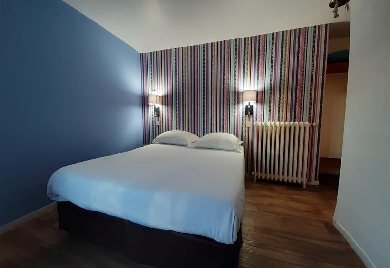 Chambre double le Hôtel Royalty Angers - 